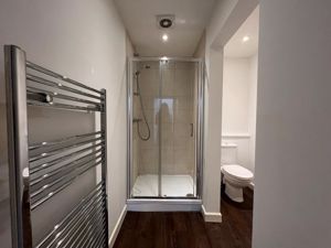 Photo 30- click for photo gallery